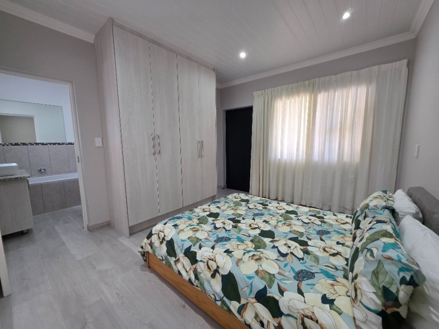 4 Bedroom Property for Sale in Dana Bay Western Cape